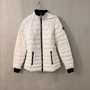 Nautica Women's White Puffer Jacket Size Large